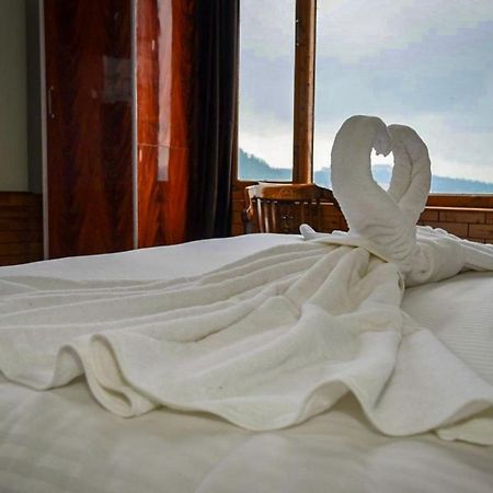 Hotel Taj View Theog Dış mekan fotoğraf