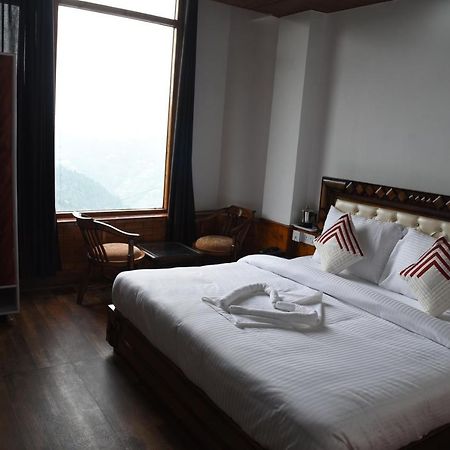Hotel Taj View Theog Dış mekan fotoğraf